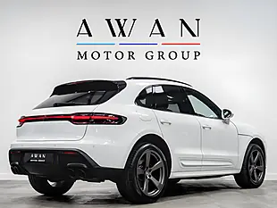 Used 2025 Porsche Macan Macan White - Interior and Exterior details 5