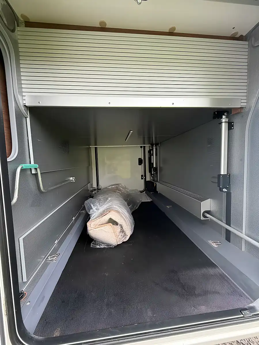 Used 2025 Rapido M96 Alde - Interior and Exterior details 8