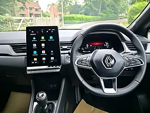 Used 2025 Renault Captur Techno Black - Interior and Exterior details 10