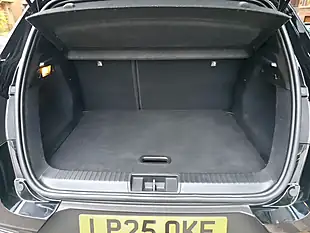 Used 2025 Renault Captur Techno Black - Interior and Exterior details 17