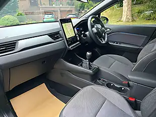 Used 2025 Renault Captur Techno Black - Interior and Exterior details 18