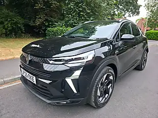 Used 2025 Renault Captur Techno Black - Interior and Exterior details 3