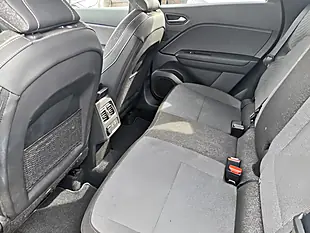 Used 2025 Renault Captur Techno Black - Interior and Exterior details 11