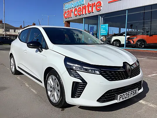 2025 Renault Clio E-TECH evolution