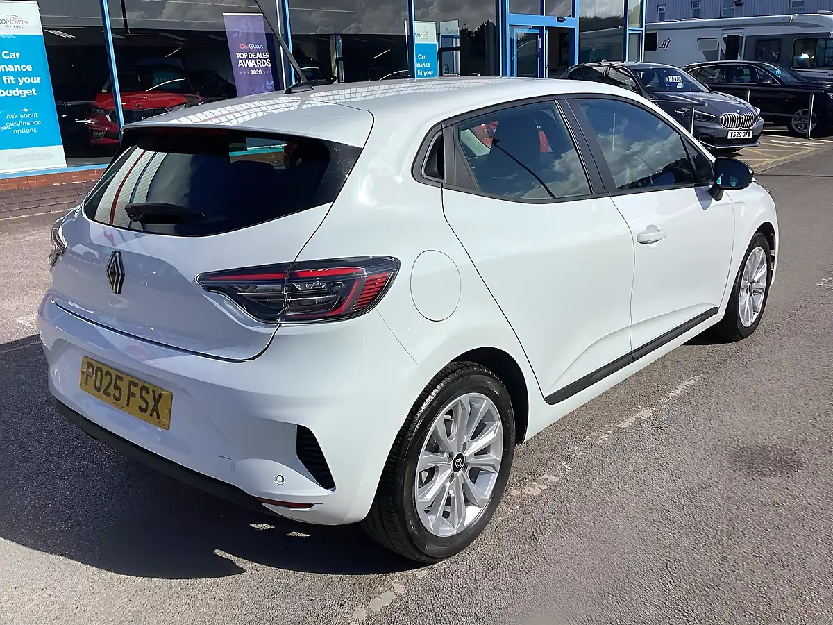 Used 2025 Renault Clio Evolution Glacier White - Interior and Exterior details 4