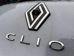 Used 2025 Renault Clio Techno Ceramic Grey - Interior and Exterior details 19