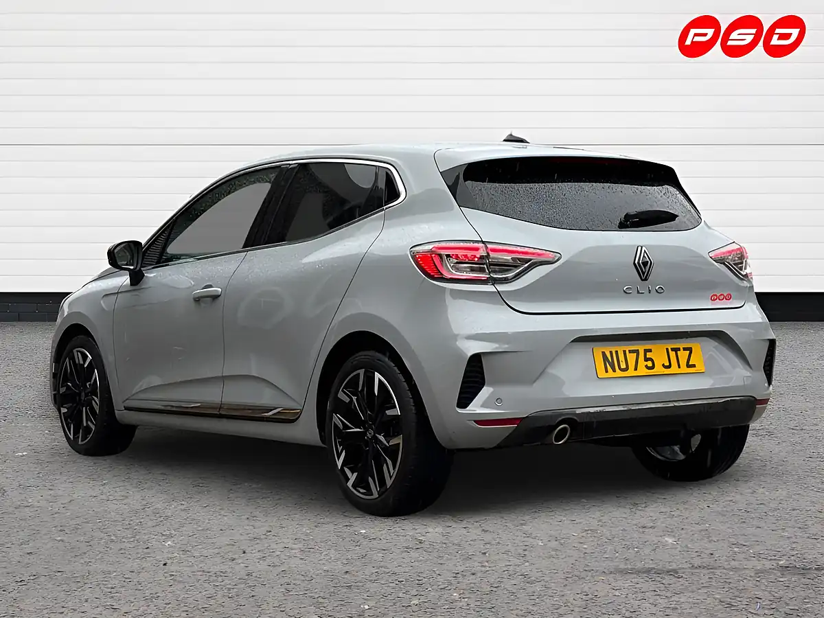 Used 2025 Renault Clio Techno Ceramic Grey - Interior and Exterior details 5