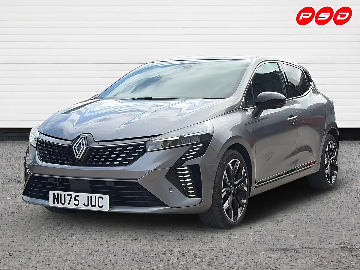 Used 2025 Renault Clio Techno Shadow Grey - Interior and Exterior details 2