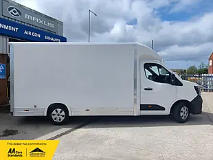 Used 2025 Renault Master Advance Luton Low Loader White - Interior and Exterior details 2