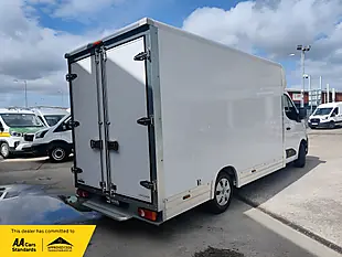 Used 2025 Renault Master Advance Luton Low Loader White - Interior and Exterior details 3