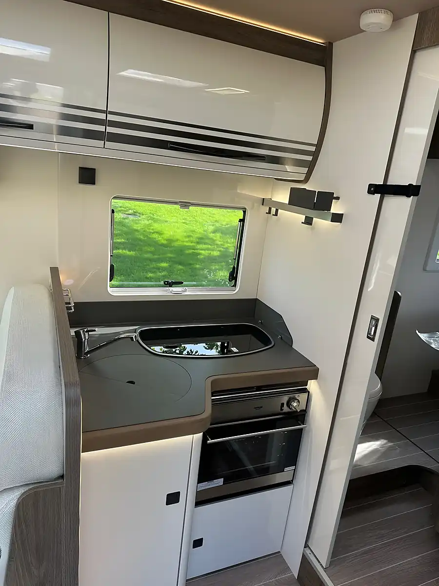Used 2025 Roller Team Pegaso 740 a-Class - Interior and Exterior details 14