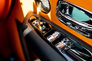 Used 2025 Rolls-Royce Cullinan Silver Badge Series Ii Black Diamond - Interior and Exterior details 13