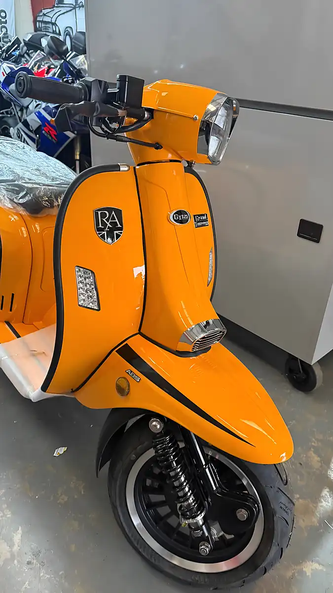 Used 2025 Royal Alloy GT1 Orange - Interior and Exterior details 15