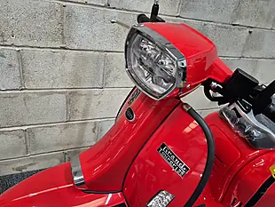 Used 2025 Royal Alloy GT125 Red - Interior and Exterior details 10