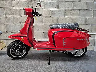 Used 2025 Royal Alloy GT125 Red - Interior and Exterior details 2
