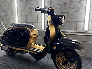 Used 2025 Royal Alloy Jps 350 Black & Gold Special Edition Black - Interior and Exterior details 3