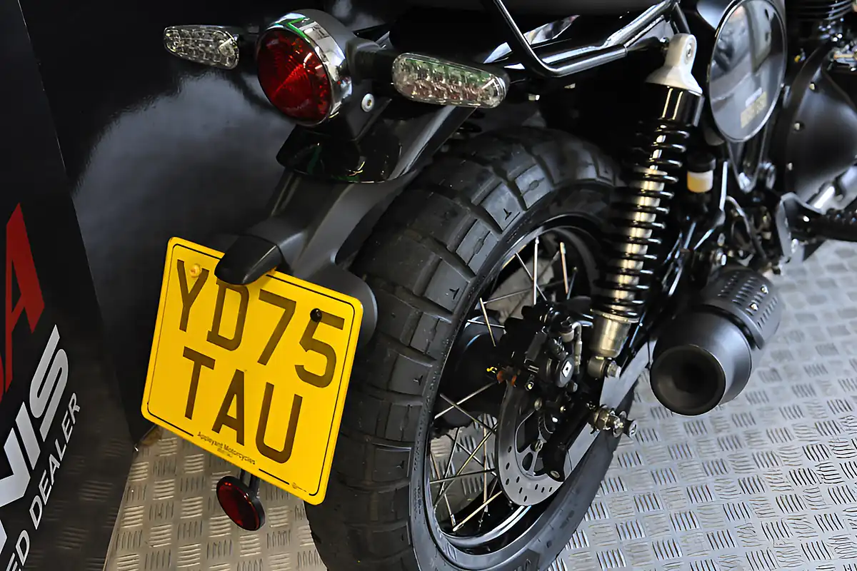Used 2025 Royal Enfield Bear 650 Classic Black - Interior and Exterior details 19