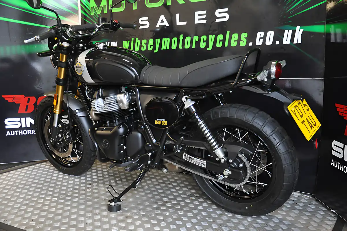 Used 2025 Royal Enfield Bear 650 Classic Black - Interior and Exterior details 5