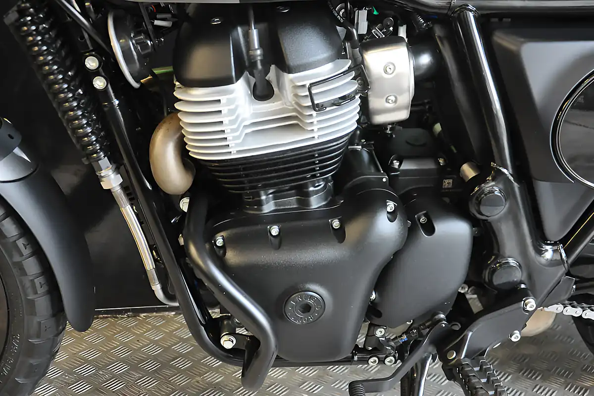 Used 2025 Royal Enfield Bear 650 Classic Black - Interior and Exterior details 8