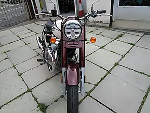 Used 2025 Royal Enfield Classic 650 Twin Vallam Red - Interior and Exterior details 9