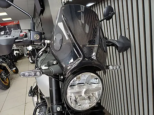 2025 Royal Enfield Guerilla 450
