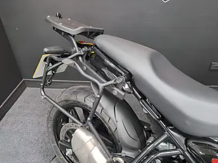 Used 2025 Royal Enfield Guerrilla 450 Black - Interior and Exterior details 12
