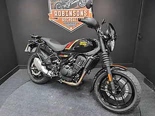 Used 2025 Royal Enfield Guerrilla 450 Black - Interior and Exterior details 3