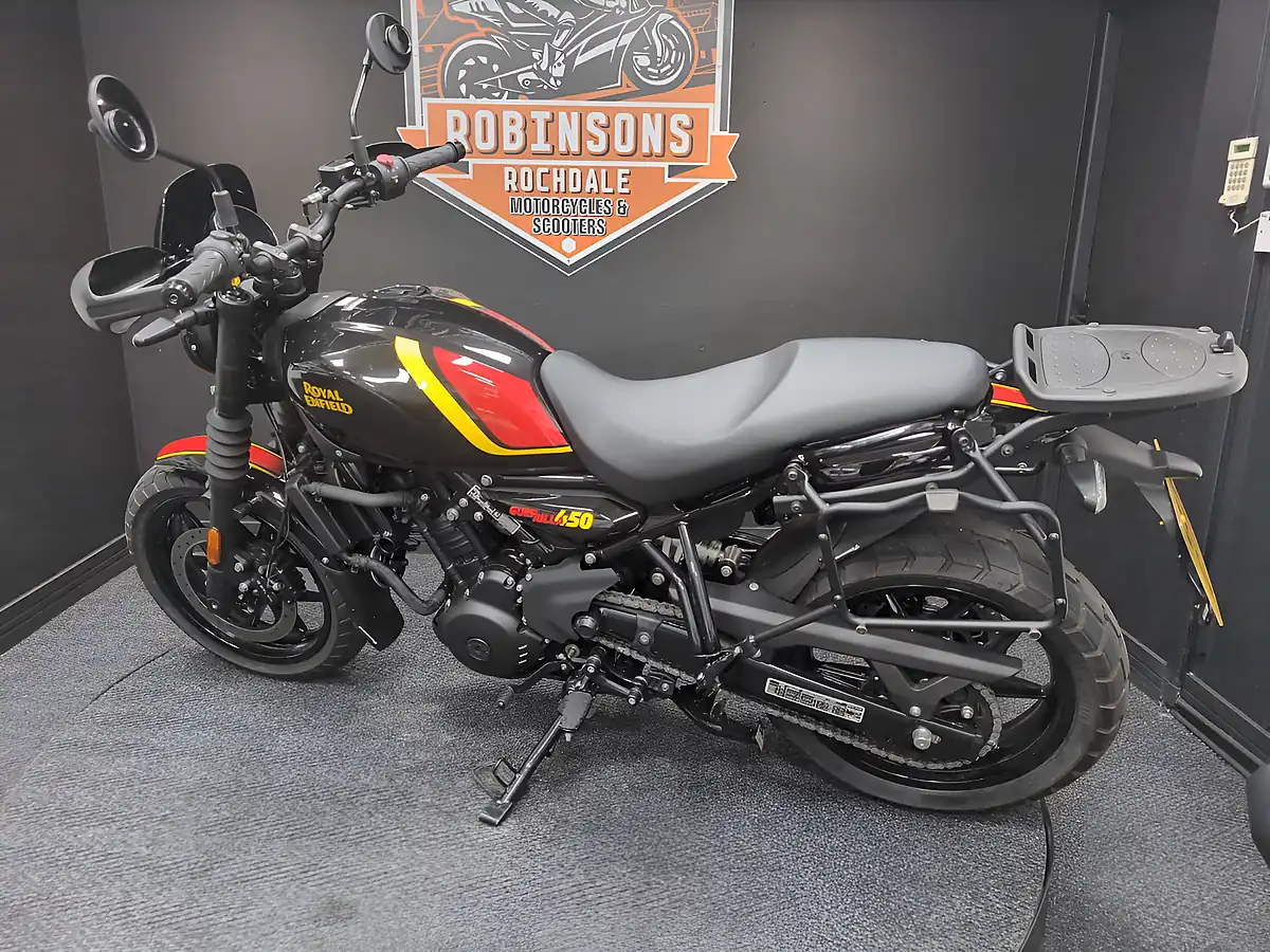 Used 2025 Royal Enfield Guerrilla 450 Black - Interior and Exterior details 7