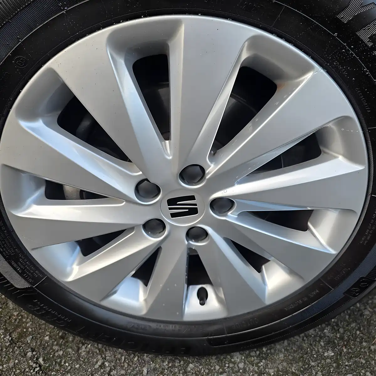 Used 2025 SEAT Arona S Edition Graphic Grey Premium - Interior and Exterior details 13
