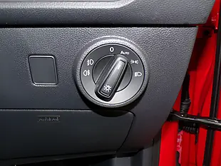 Used 2025 SEAT Ateca Xperience Lux Red - Interior and Exterior details 13
