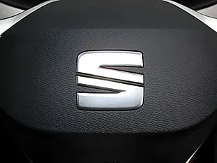 Used 2025 SEAT Ateca Xperience Lux Red - Interior and Exterior details 14