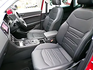 Used 2025 SEAT Ateca Xperience Lux Red - Interior and Exterior details 17