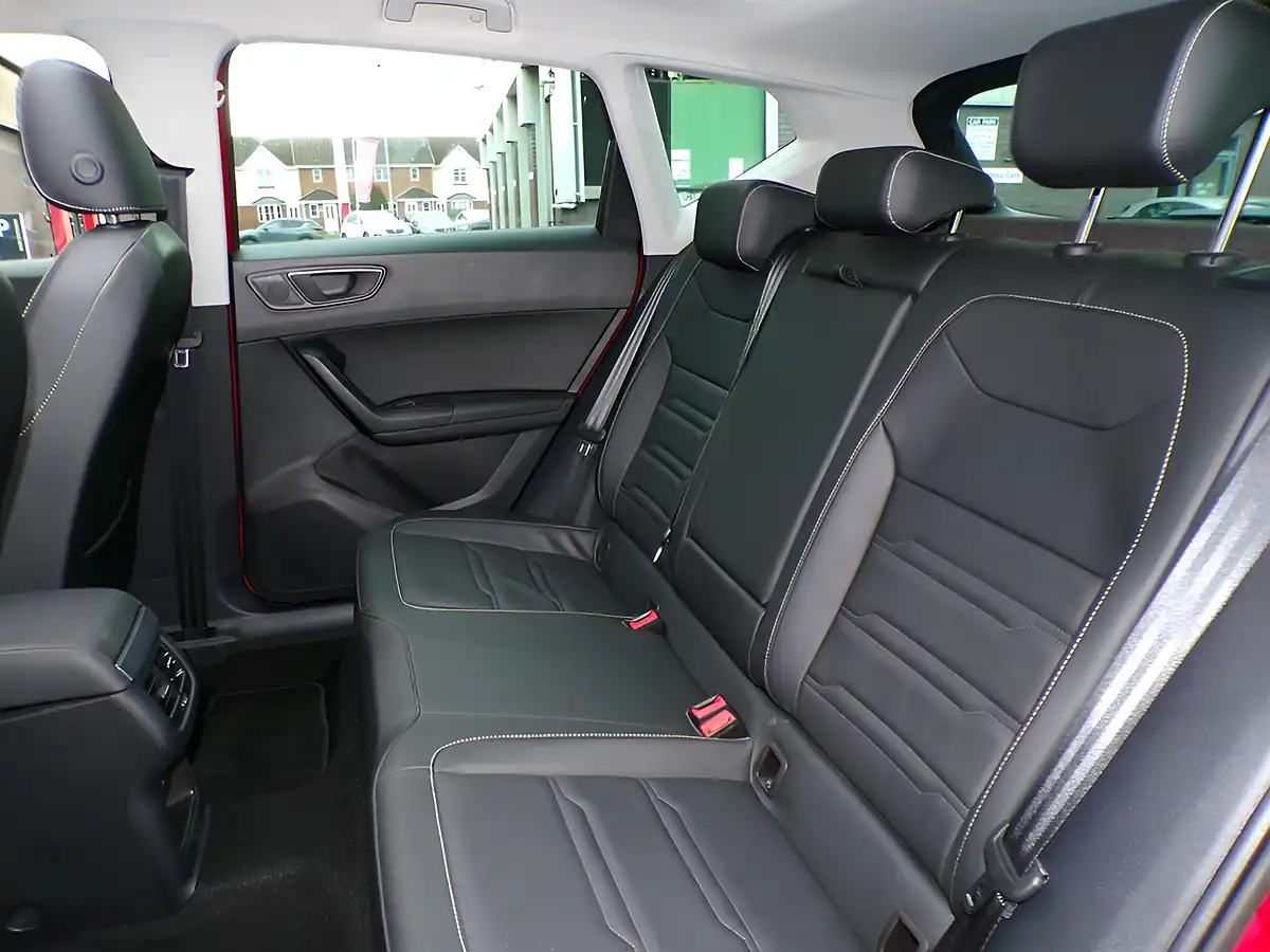 Used 2025 SEAT Ateca Xperience Lux Red - Interior and Exterior details 18
