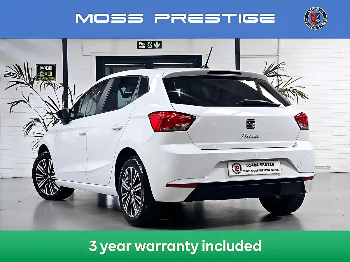 Used 2025 SEAT Ibiza Se Technology White - Interior and Exterior details 2
