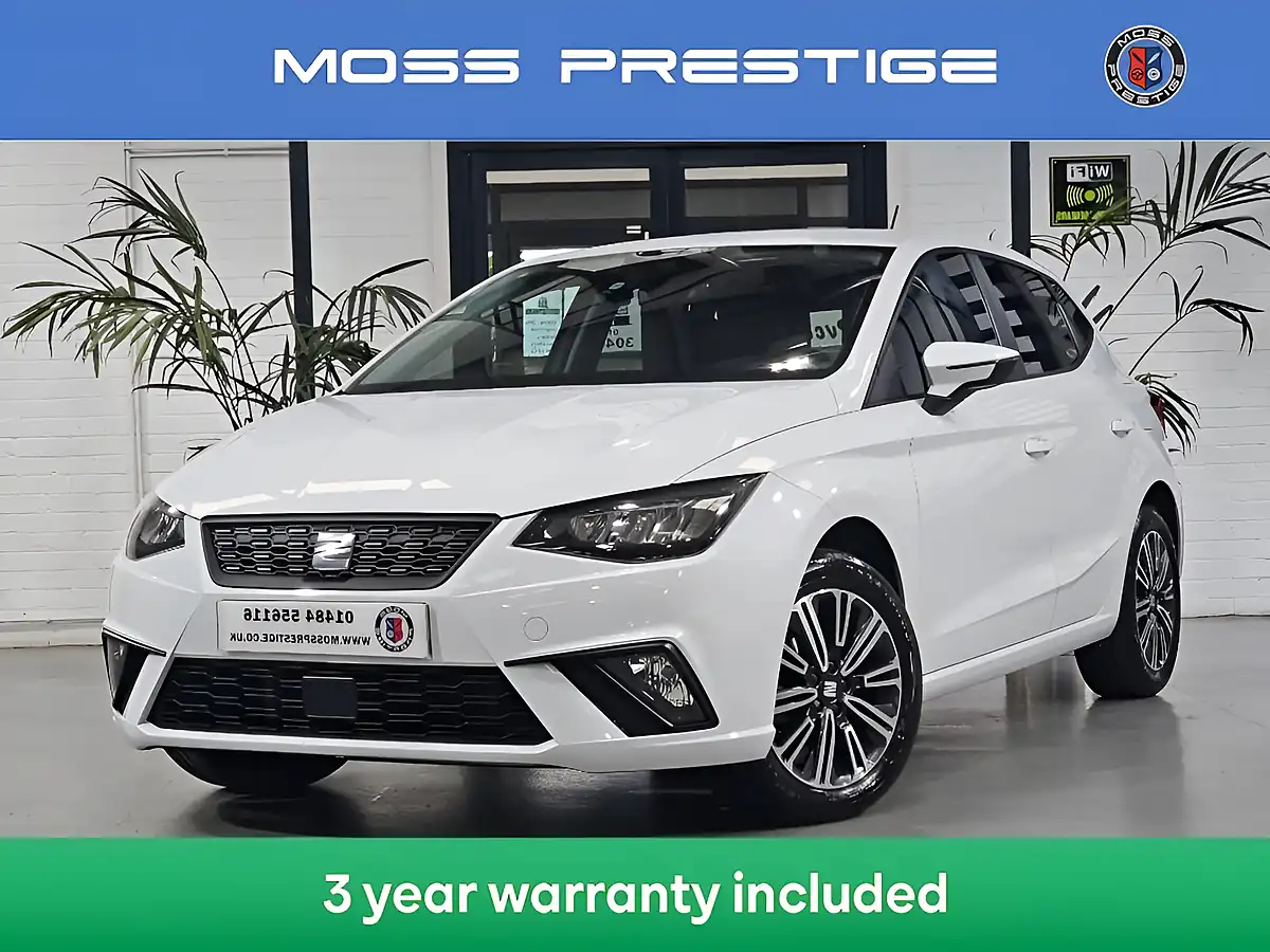 Used 2025 SEAT Ibiza Se Technology White - Interior and Exterior details 3