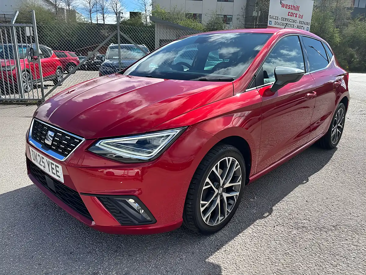 Used 2025 SEAT Ibiza Xcellence Red - Interior and Exterior details 14