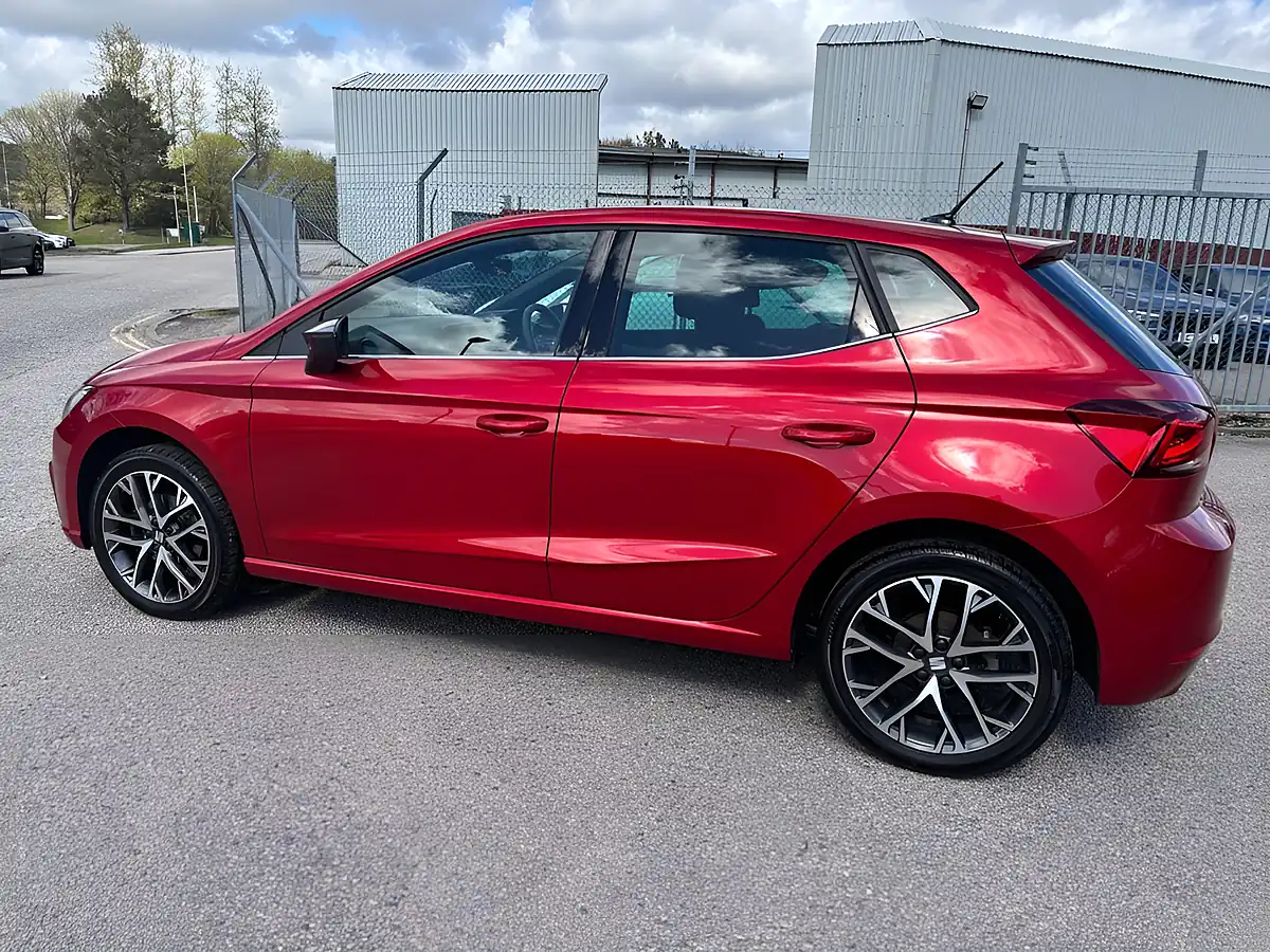 Used 2025 SEAT Ibiza Xcellence Red - Interior and Exterior details 8