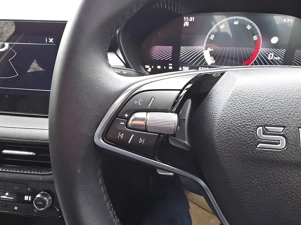 Used 2025 Skoda Fabia Se Edition Grey - Interior and Exterior details 13
