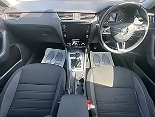 Used 2025 Skoda Octavia Se Technology Silver - Interior and Exterior details 18