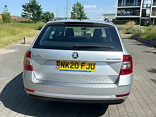 Used 2025 Skoda Octavia Se Technology Silver - Interior and Exterior details 3