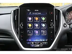 Used 2025 Subaru Crosstrek Limited White - Interior and Exterior details 10