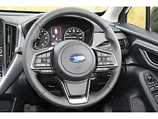 Used 2025 Subaru Crosstrek Limited White - Interior and Exterior details 15