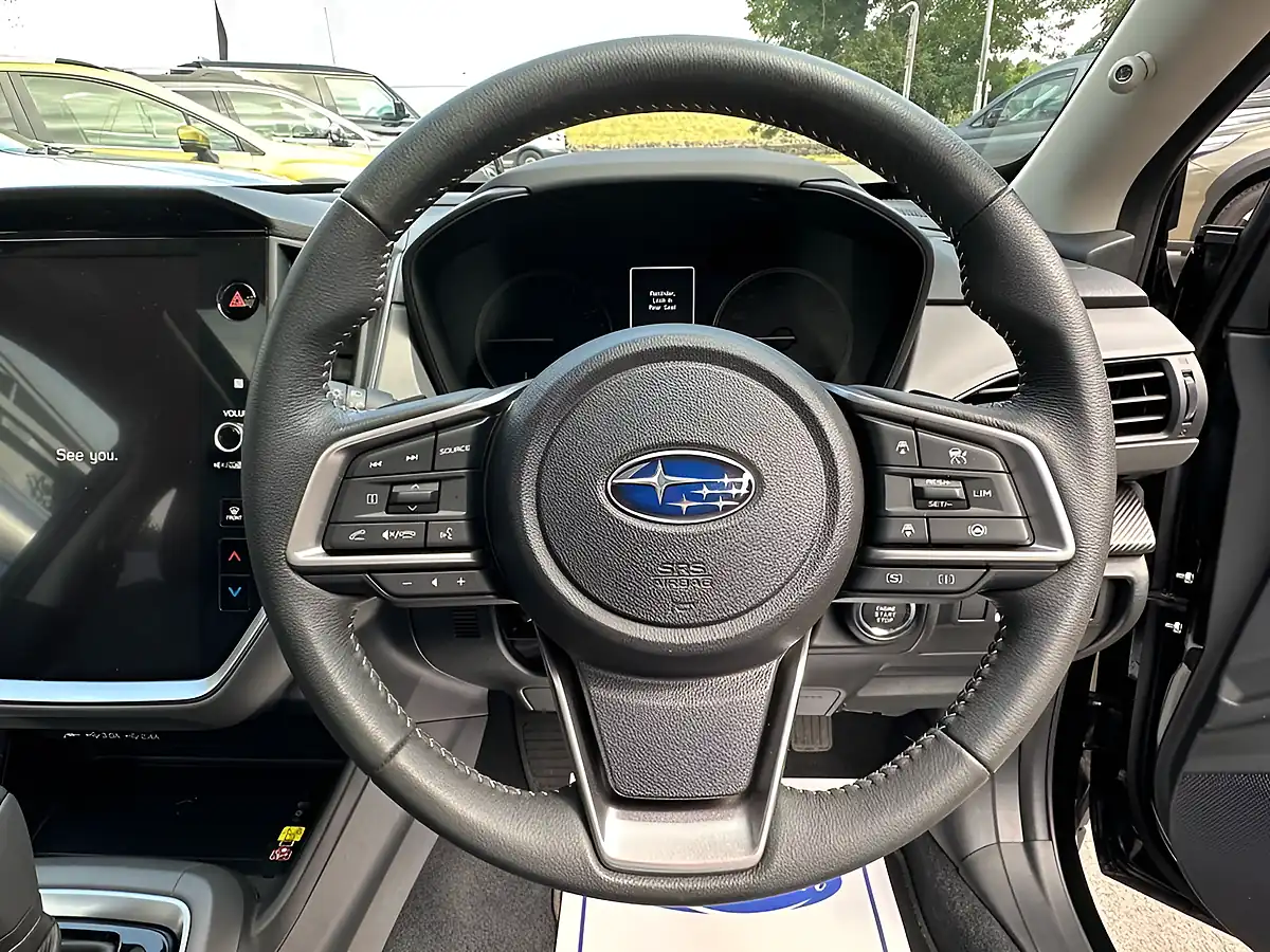 Used 2025 Subaru Crosstrek Touring Black - Interior and Exterior details 14