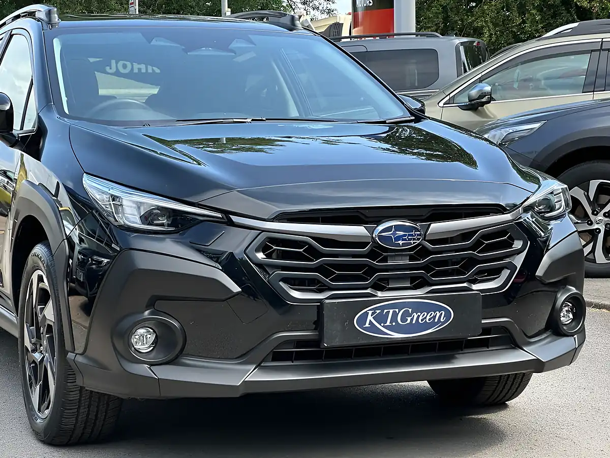 Used 2025 Subaru Crosstrek Touring Black - Interior and Exterior details 16