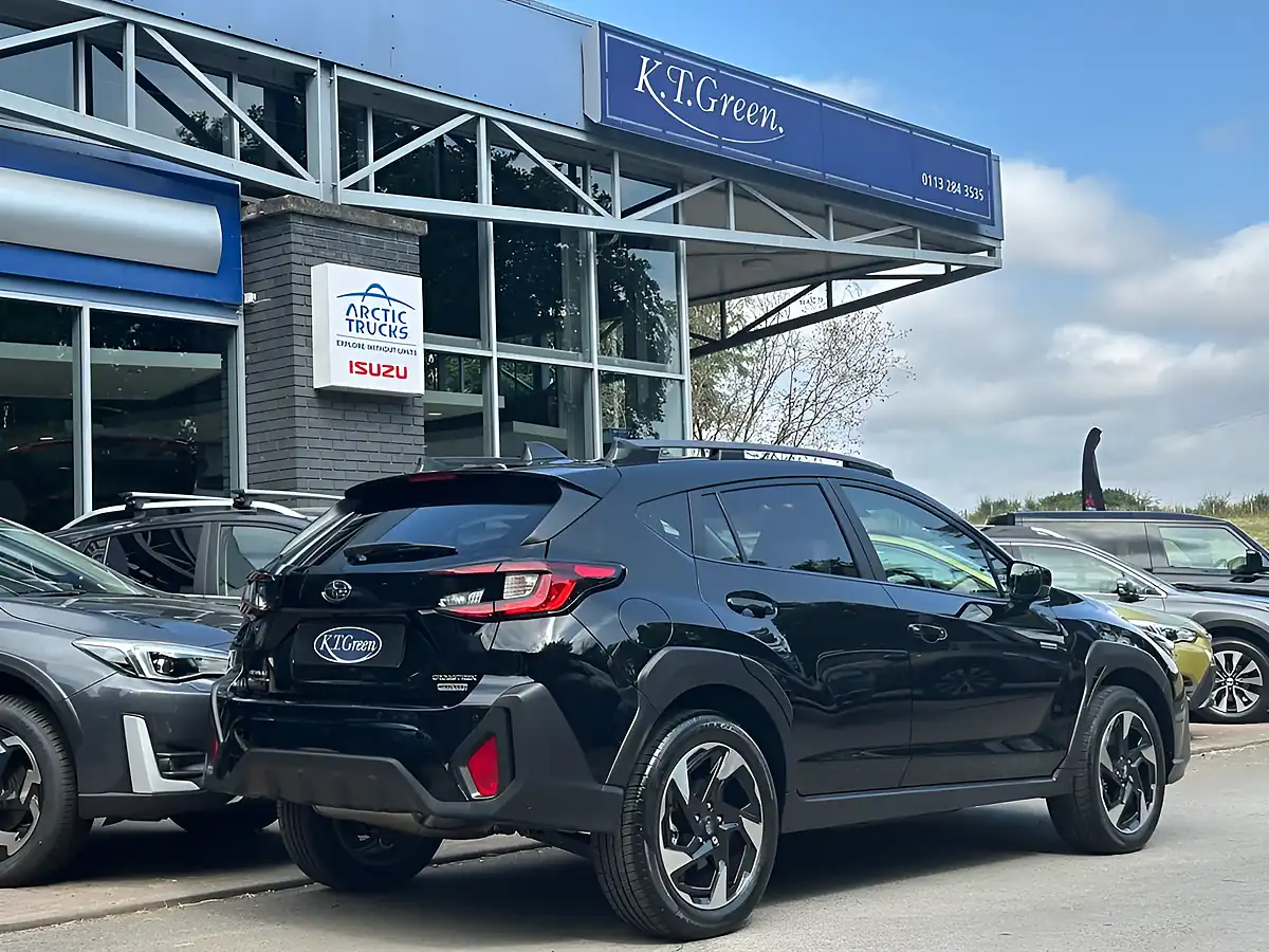 Used 2025 Subaru Crosstrek Touring Black - Interior and Exterior details 4