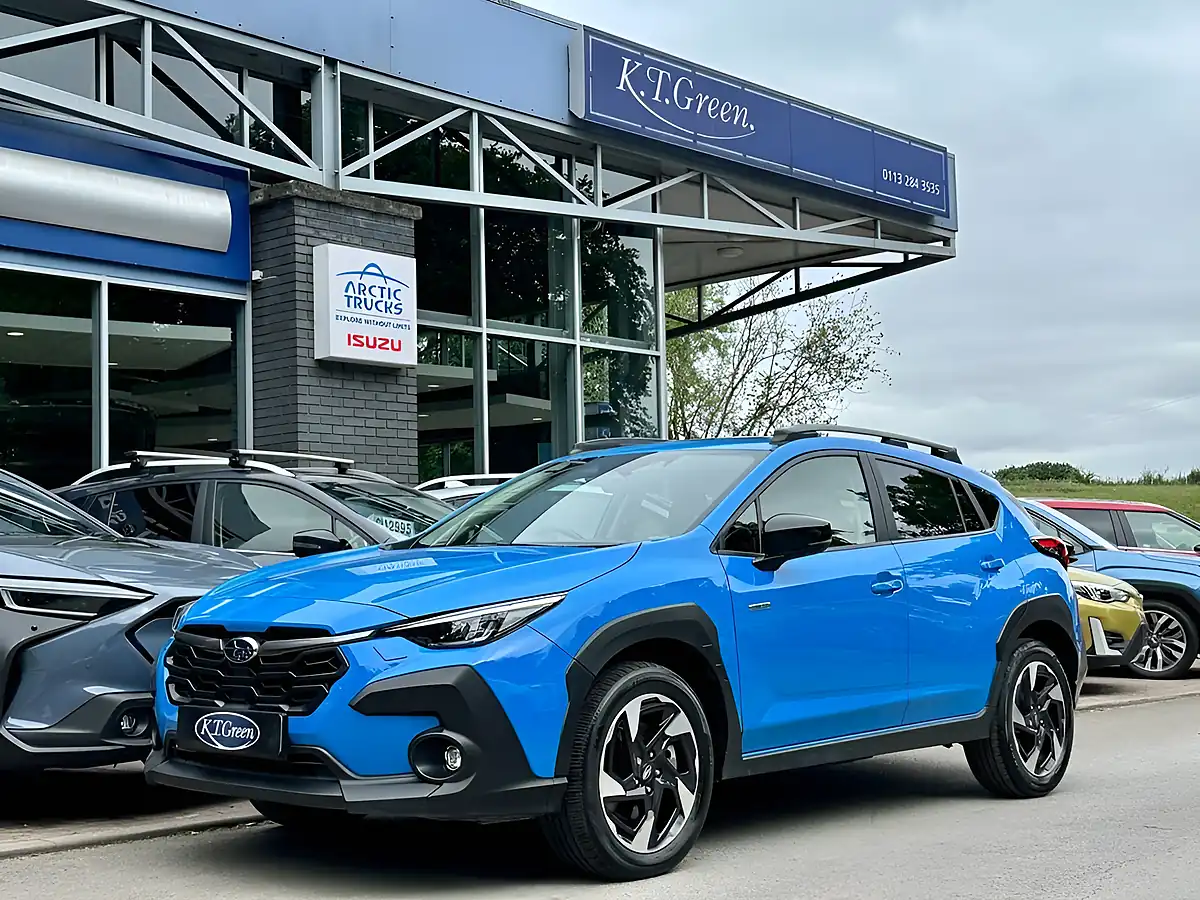 Used 2025 Subaru Crosstrek Touring Blue - Front View