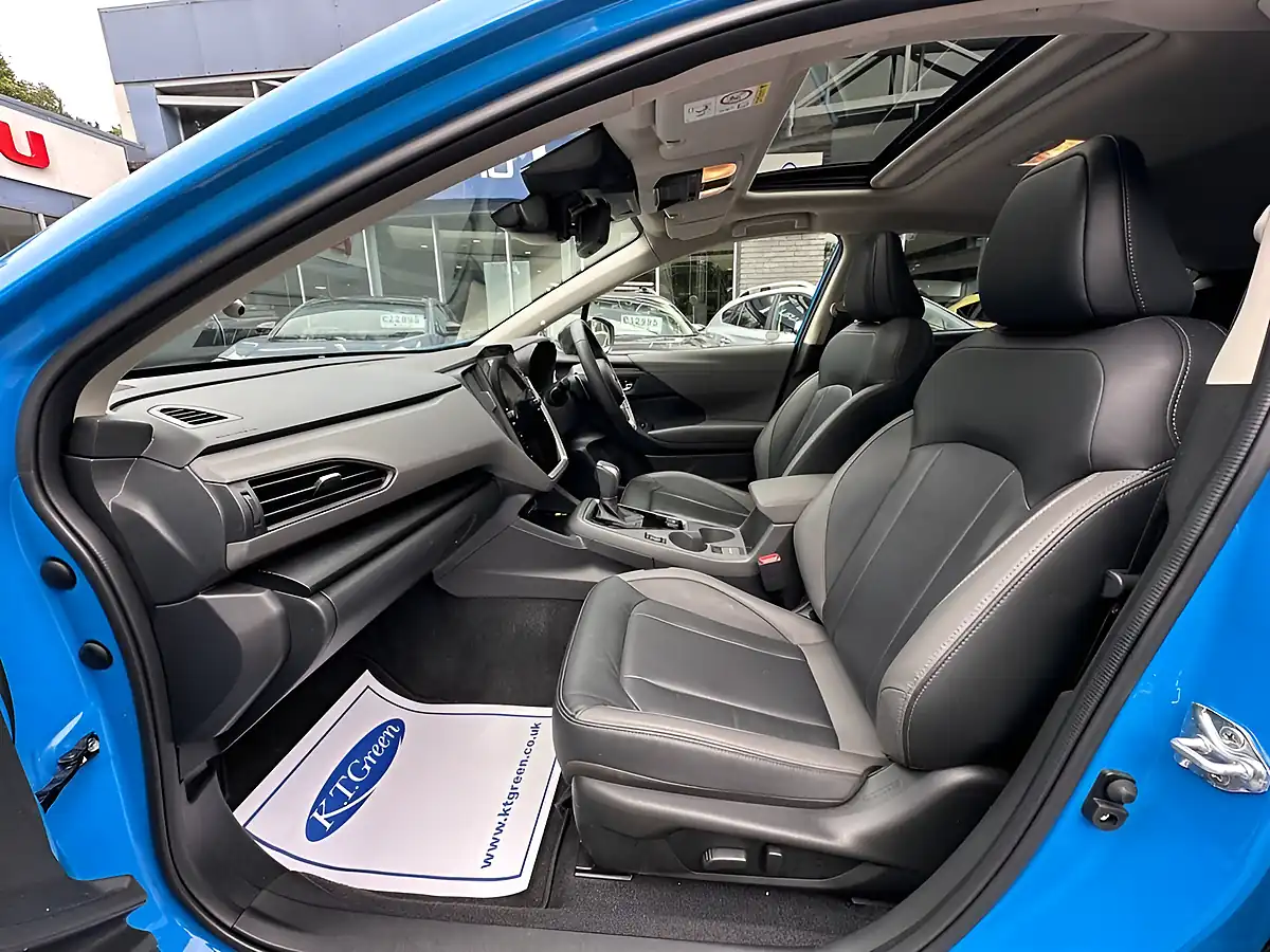 Used 2025 Subaru Crosstrek Touring Blue - Interior and Exterior details 11