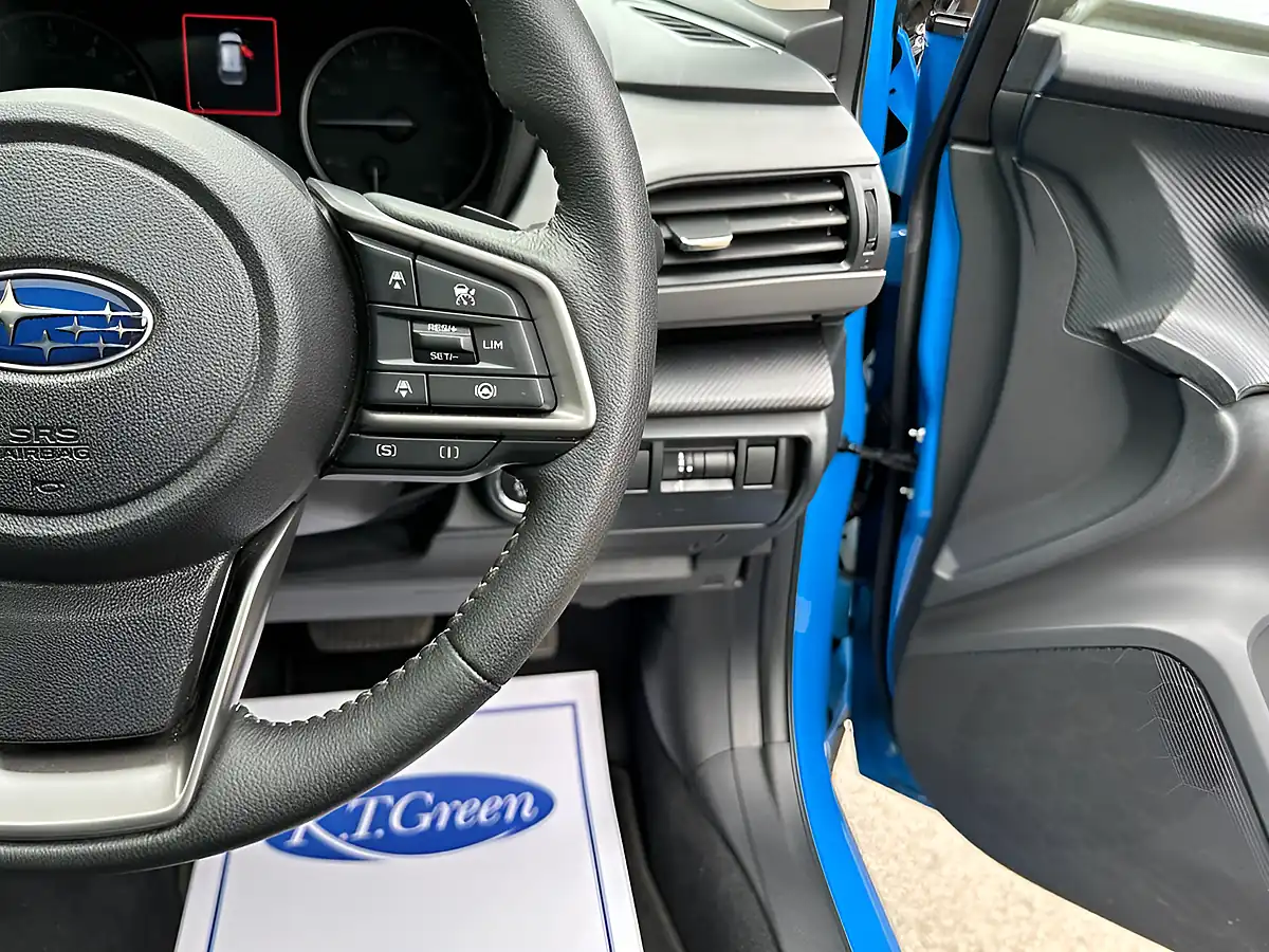 Used 2025 Subaru Crosstrek Touring Blue - Interior and Exterior details 16