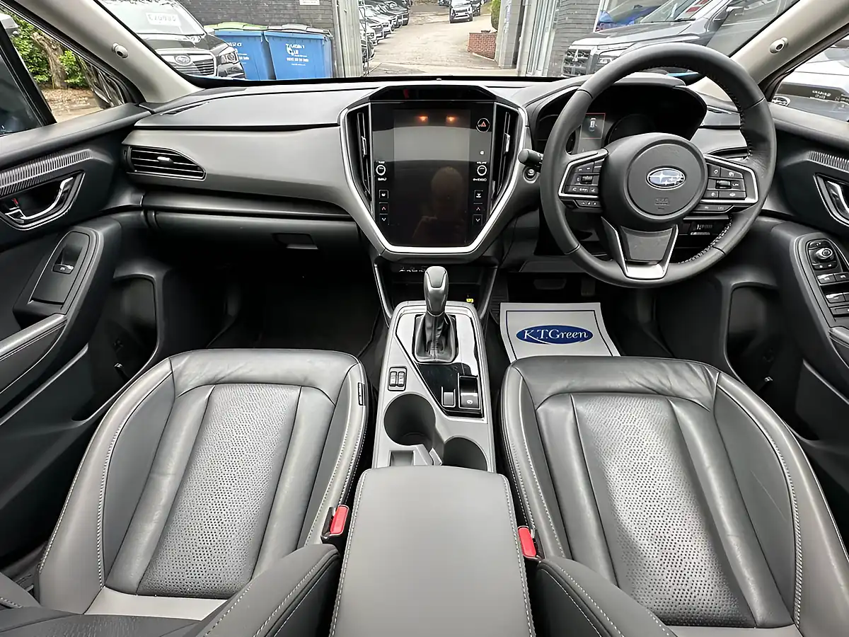 Used 2025 Subaru Crosstrek Touring Blue - Interior and Exterior details 9