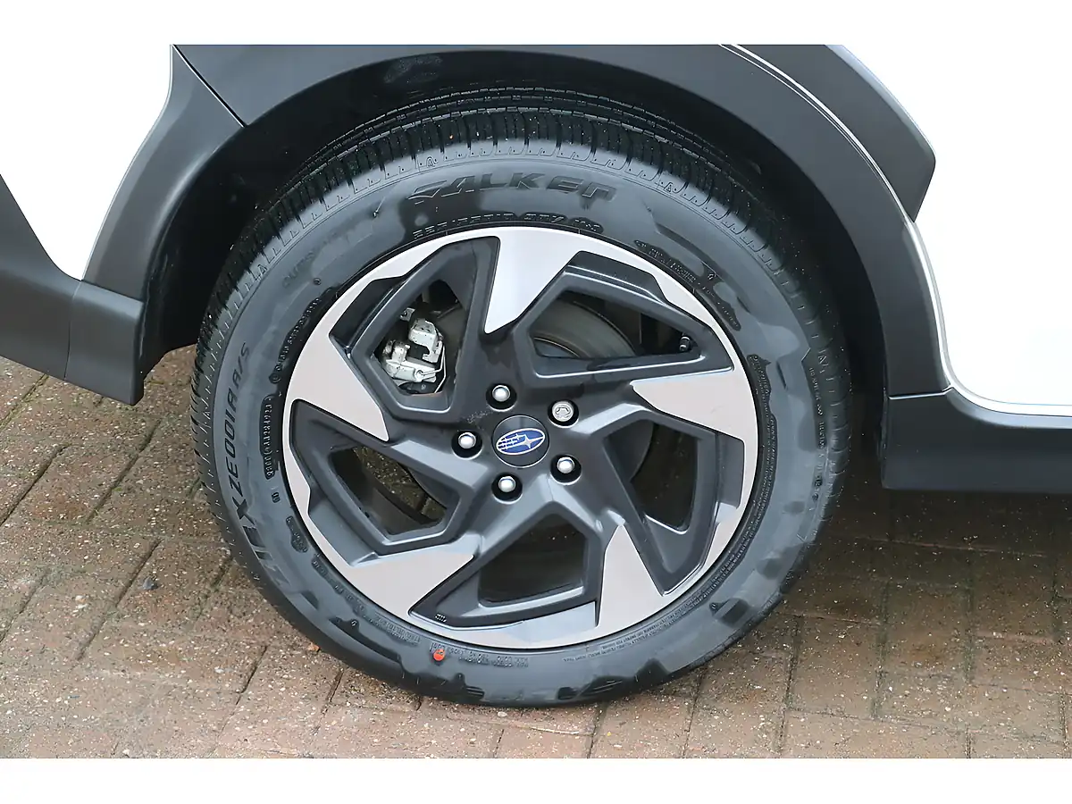 Used 2025 Subaru Crosstrek Touring Crystal White - Interior and Exterior details 13